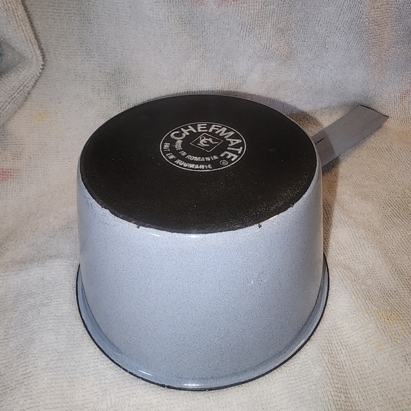 Chefmate Black and Silver Saucepan - Picture 7 of 11